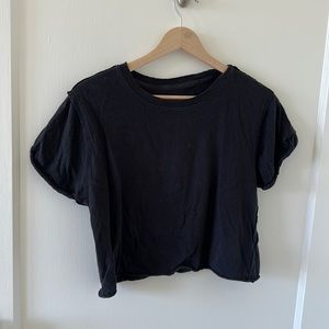 Black crop tshirt